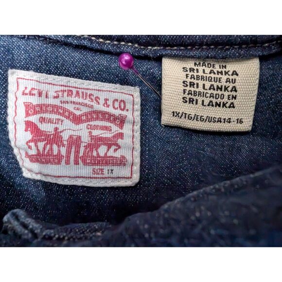 Levi's Pearl Snap Shirt Women Size 14-16 1X Blue Denim Long Sleeve - Picture 4 of 8